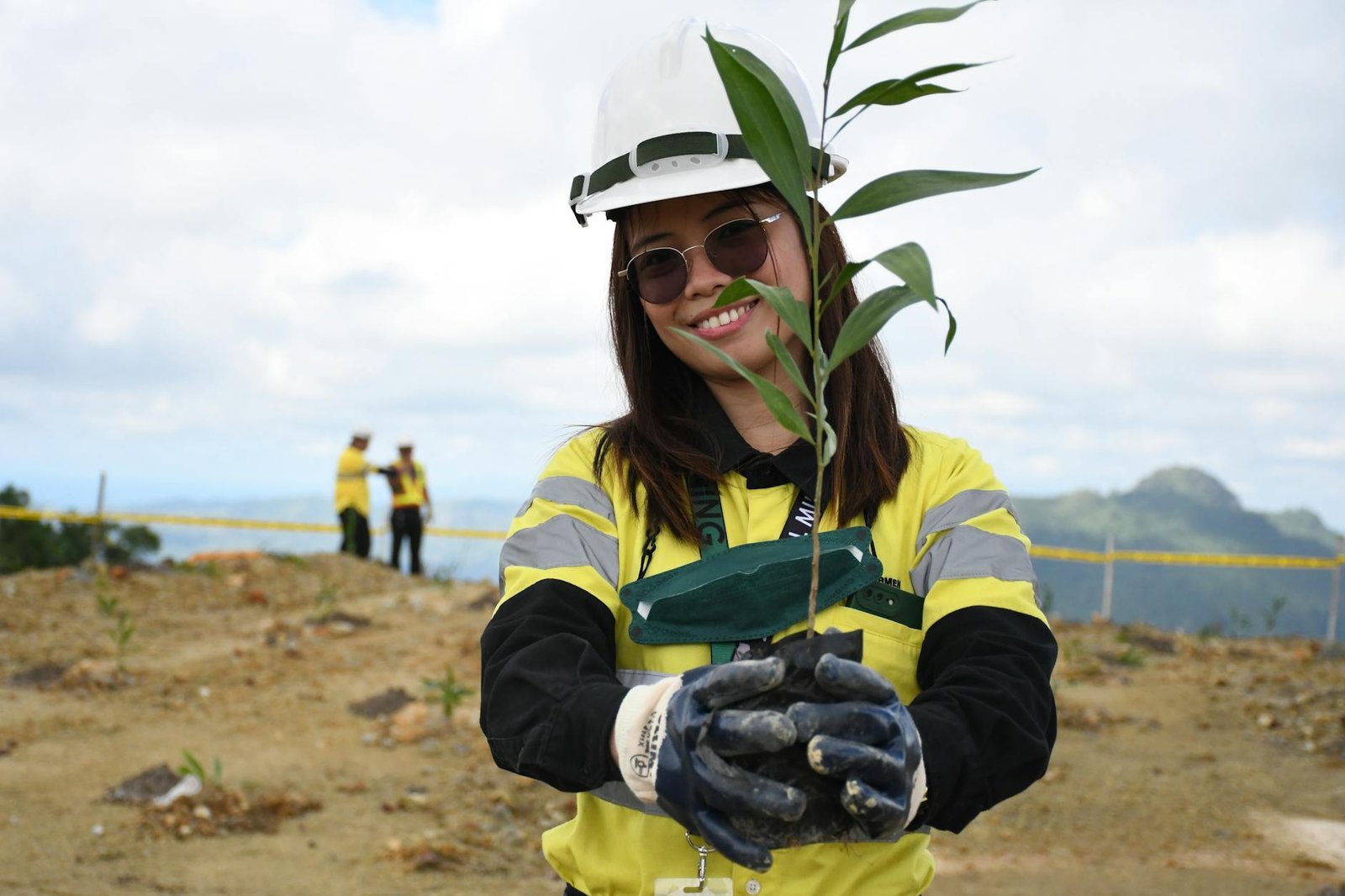 Green Safety: The Role of Safety Officers in Sustainable Construction